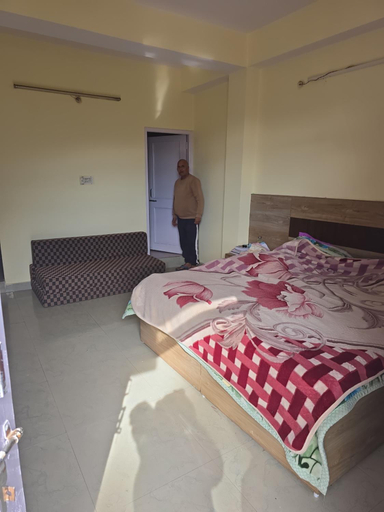 Bedroom 3, Goroomgo Sukh Dham Homestay Shimla, Shimla