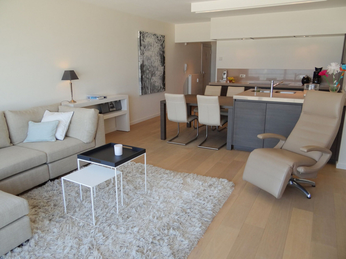 Living room, Harbor Channel 401 With top Location, West-Vlaanderen