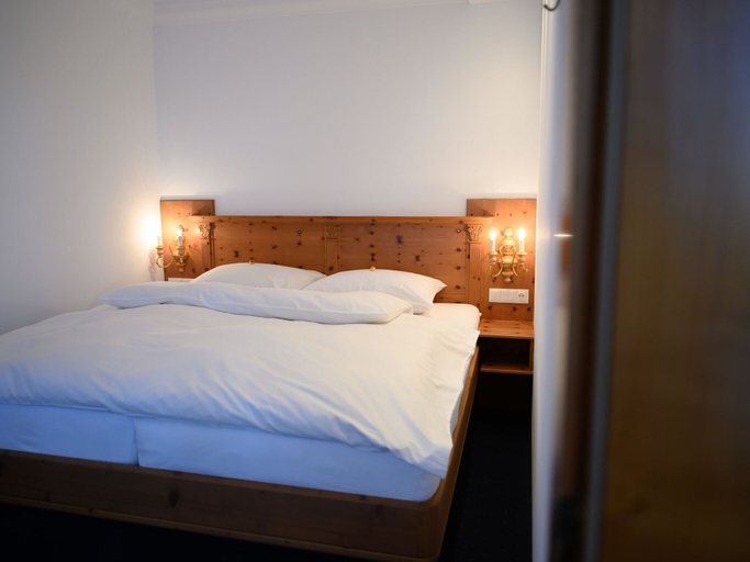Others 5, Inviting Holiday Home in Altenmarkt im Pongau With Sauna, Sankt Johann im Pongau