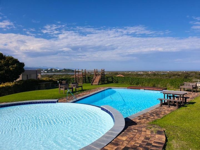 Sport & Beauty 2, Goose Valley Luxury Apartment Ocean View Plett Bay, Eden