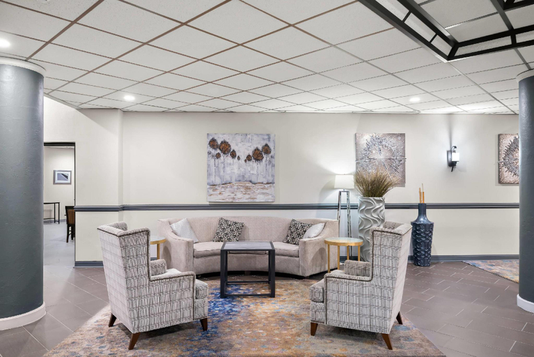 Public Area 3, Clarion Inn and Suites Convention Center Kearney, Buffalo