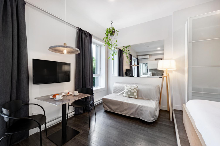 Bedroom 2, Lofts Le Plateau, Montréal