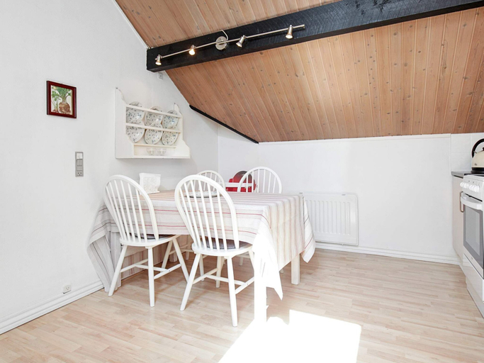 Others 5, Rustic Holiday Home in Hovedstaden With Barbecue, Halsnæs