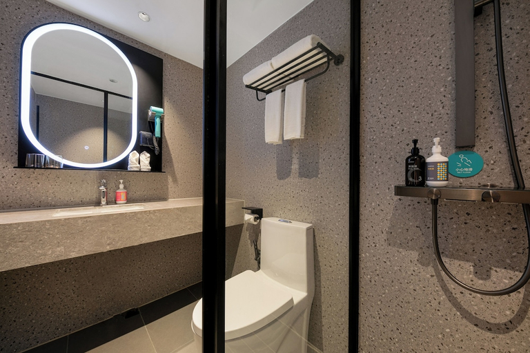 Bathroom 2, Rezen Proyal Hotel, Guangzhou
