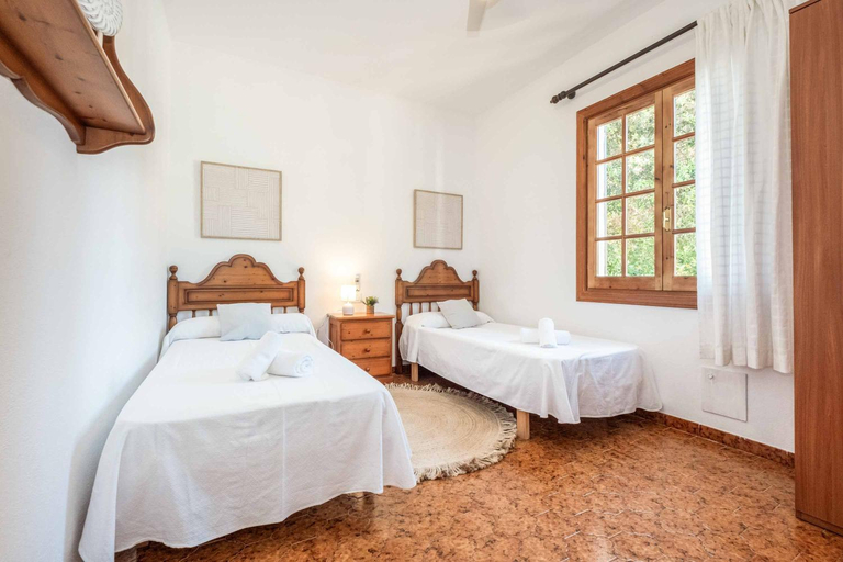 Bedroom 2, Villa Mascaro, Baleares