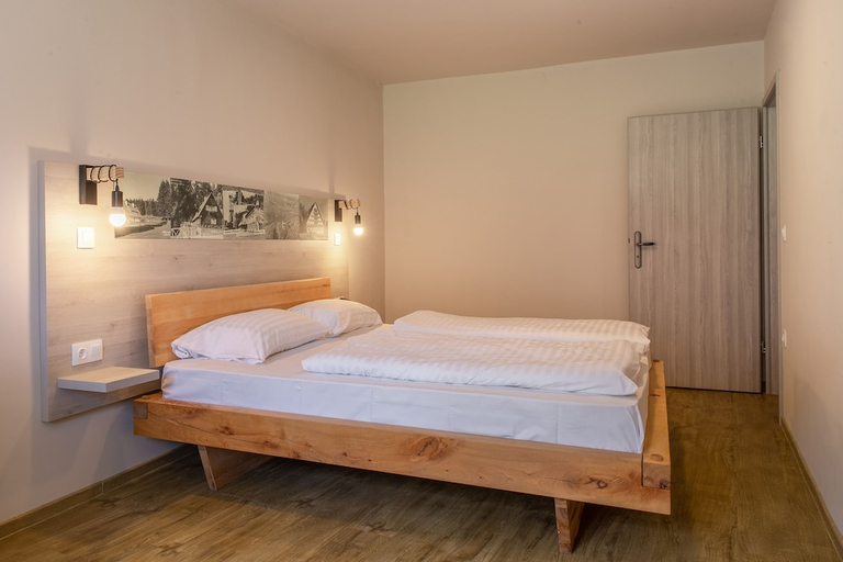 Bedroom 2, Hotel Arena Maribor, Maribor