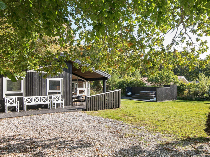 Others 4, Elegant Holiday Home in Glesborg With Sauna, Norddjurs