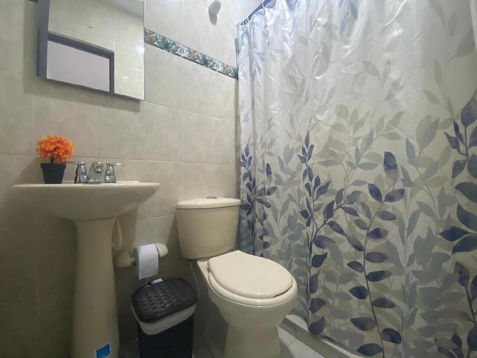 Bathroom 5, Shekinah House, Cartagena de Indias