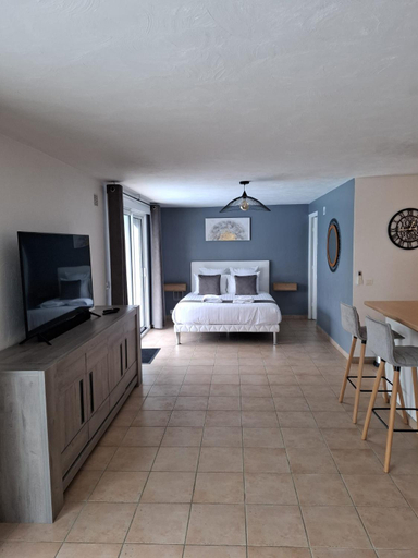 Bedroom 2, Villa Riposa, Var