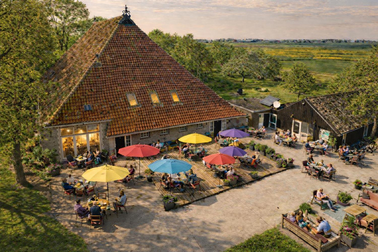 Food & Drinks, Houseboats Pean-buiten Weidum, Littenseradiel