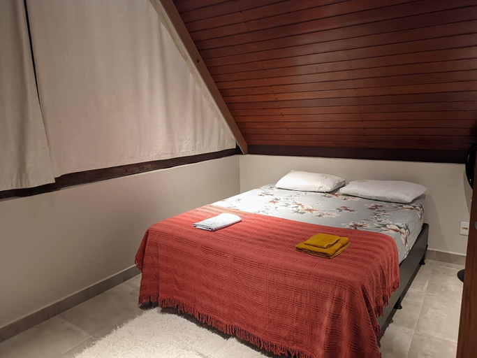 Room 2, Alta Vista Chalés, Bananeiras