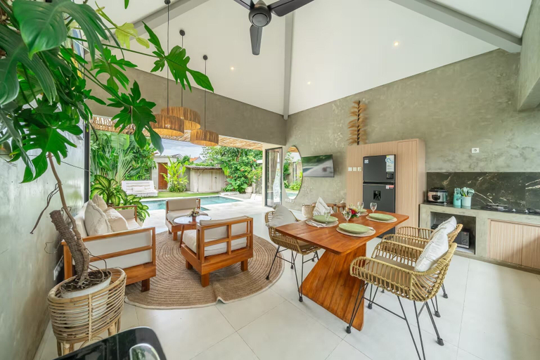 Living area 5, Honey Mandarin Villa, Badung
