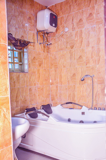 Bathroom, 6A Resort and Hotels Owerri, Owerri West