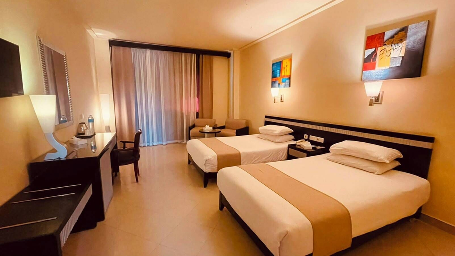 Bedroom 3, Elysees Dream Beach Hotel-By AMARINA Hotels & Resorts, Al-Ghurdaqah