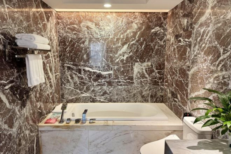 Bathroom 4, Nature Hotel Four Seasons, Quanzhou