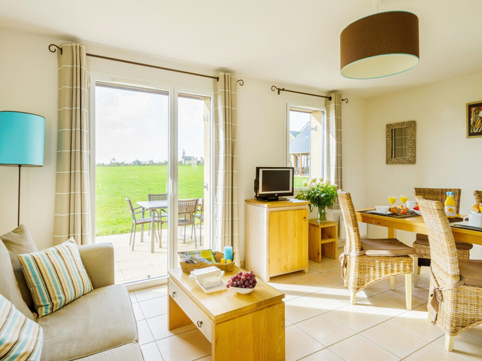 Living room 5, Breton Duplex Cottage Retreat, Ille-et-Vilaine