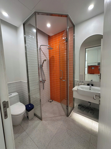 Bathroom 2, Dido Carthage Apartment, Phú Quốc