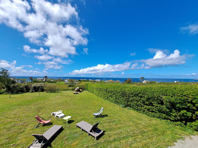 Others 5, Holiday Home in Brittany with Sea View, Finistère