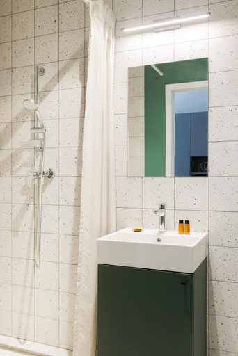 Bathroom 4, Solo Society Hybrid Hotel Vilnius, Vilniaus