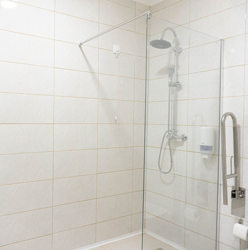 Bathroom 3, Residencial Lar do Areeiro, Lisbon
