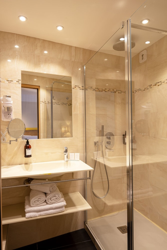 Bathroom, Hotel Escaletto, Bouches-du-Rhône