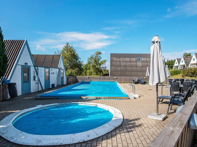 Others 5, Cosy Holiday Home in Midtjylland With Swimming Pool, Syddjurs