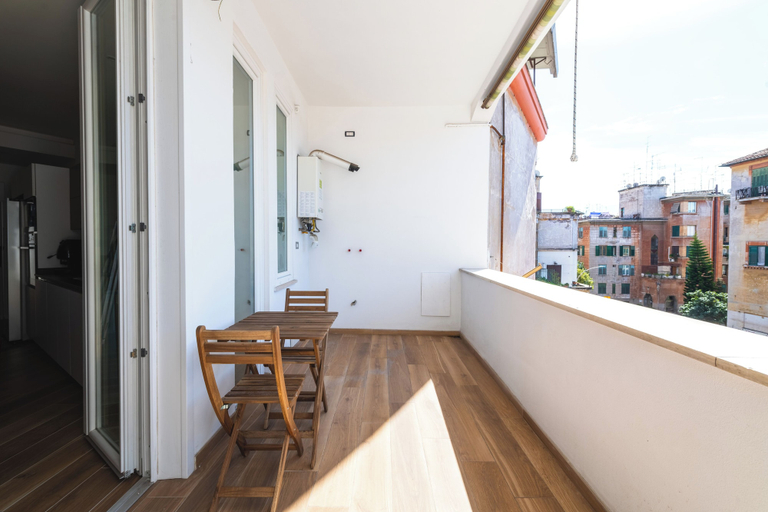 Balcony 2, Casa del Marchese del Grillo, Rome