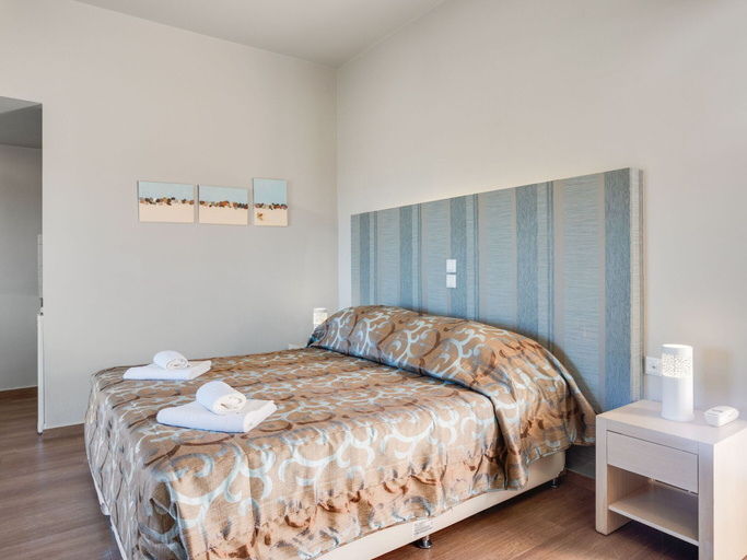 Others 4, Alluring Apartment in Lesvos Island With Swimming Pool, North Aegean