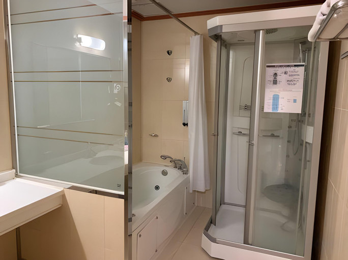 Bathroom 4, Brown dot hotel Gwangju Sangmu, Gwangsan