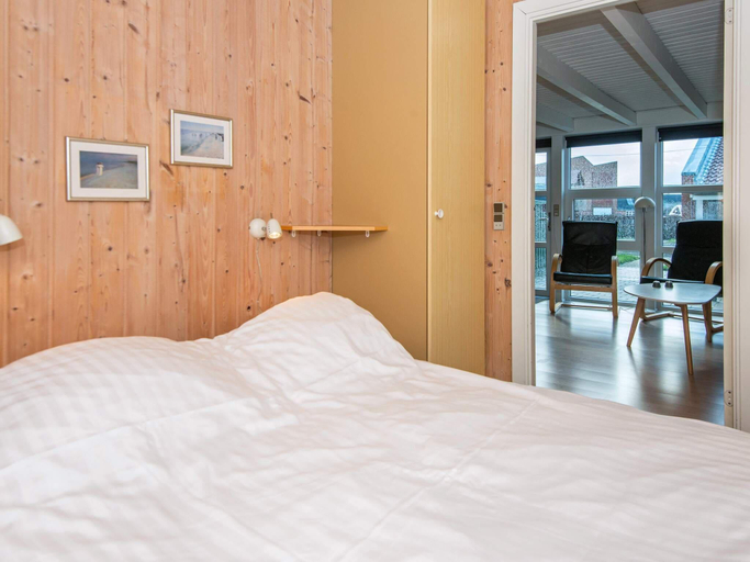 Bedroom 2, 4 person holiday home on a holiday park in Hemmet, Ringkøbing-Skjern