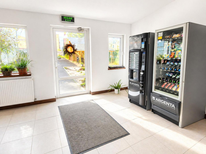 Food & Drinks, Confort INN, Otopeni