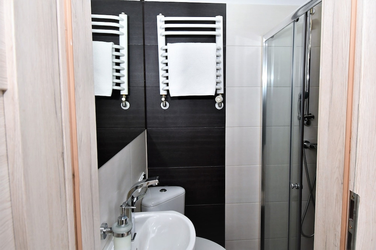 Bathroom 3, Sleepinn, Gdańsk City