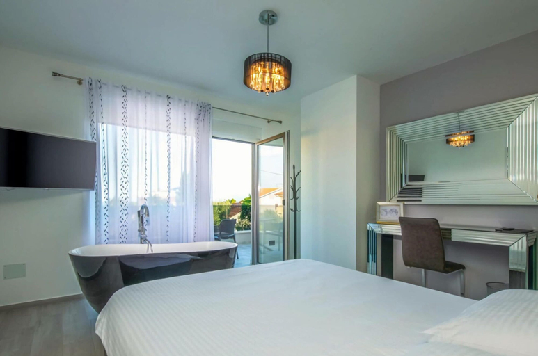 Room 2, K Comfortable Holiday Residence, Premantura