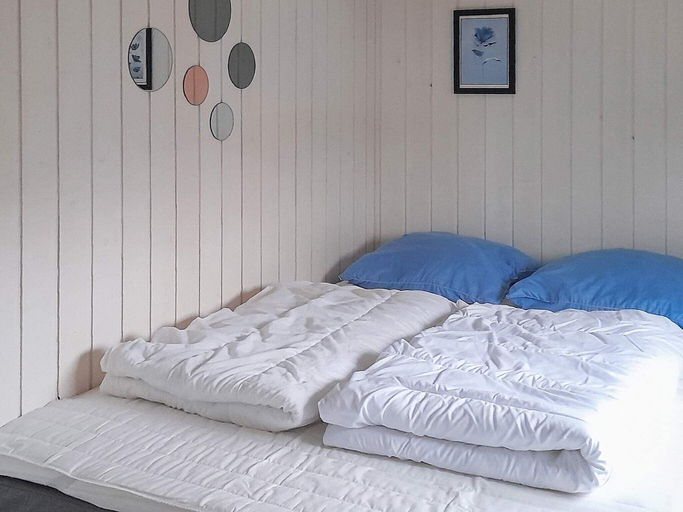 Others 3, Serene Holiday Home in Jutland With Garden, Tønder