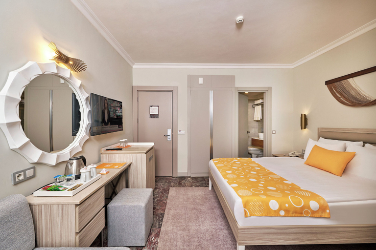 Bedroom 3, Fun Sun Smart Akman Beach - All inclusive, Kemer