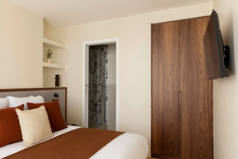 Room 2, Design Appartement a/c 2br/4p - Montmartre, Paris