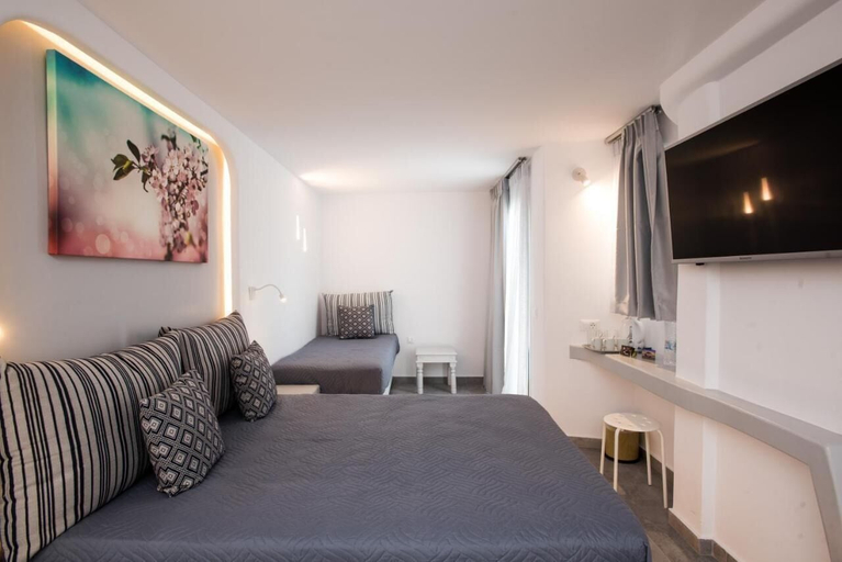 Bedroom 4, Mina Cozy Studios, South Aegean