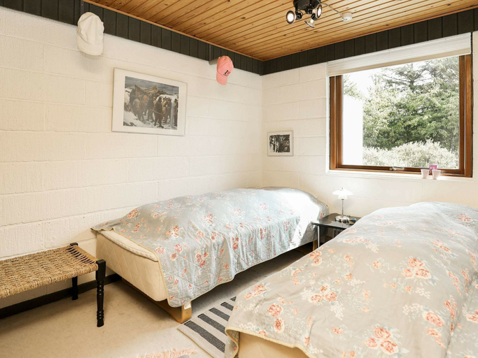 Others 3, Splendid Holiday Home in Ulfborg With Carport, Holstebro