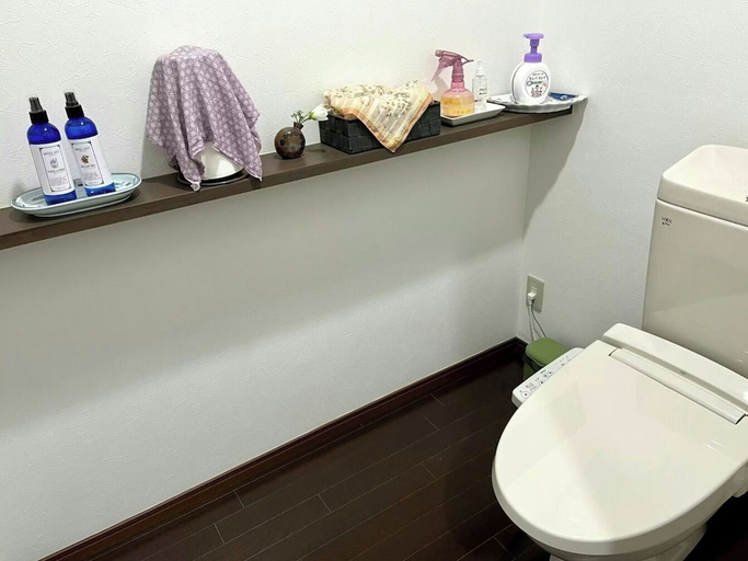 Bathroom 3, Mitsuba House, Annaka