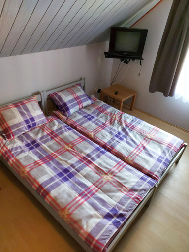 Others 3, Pokoje goscinne AGA, Lębork
