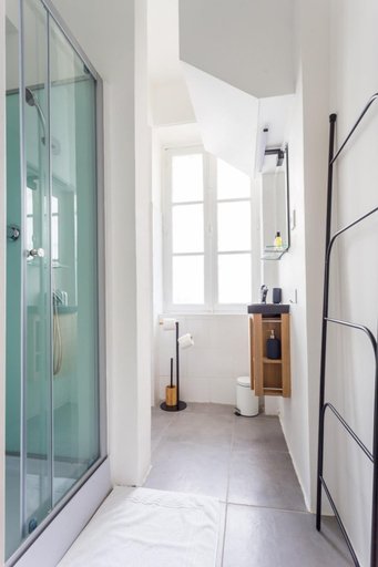 Bathroom 2, Charming apartment - 1BR 4P - Tour Eiffel, Paris