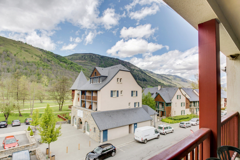 Balcony, Comfortable Loudenvielle Valley Stay for 6, Hautes-Pyrénées