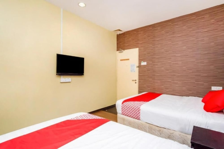 Bedroom 2, D Pine Trees, Johor Bahru