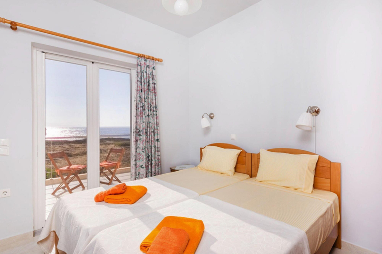 Room 2, Saltwater Pool Flat in Chania, Crete