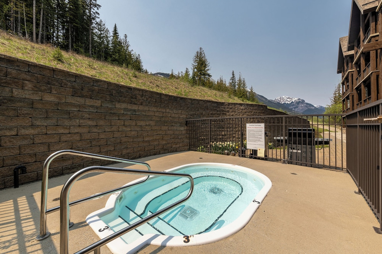 Sport & Beauty, Palliser Lodge, Columbia-Shuswap