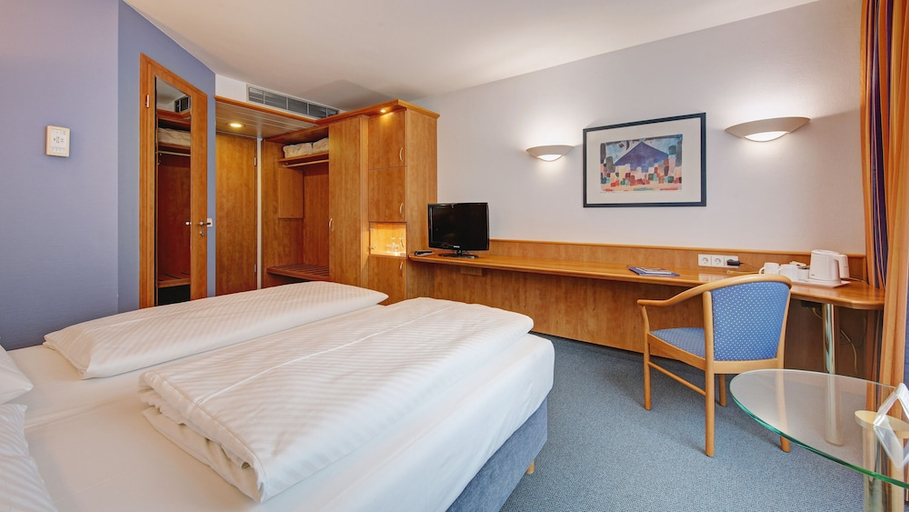 Bedroom 4, Hotel Schwanen Stuttgart-Airport Messe, Esslingen