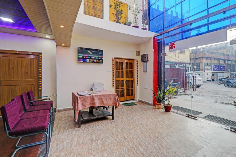 Public Area, Hotel O Home Shyama Lodge, Faizabad