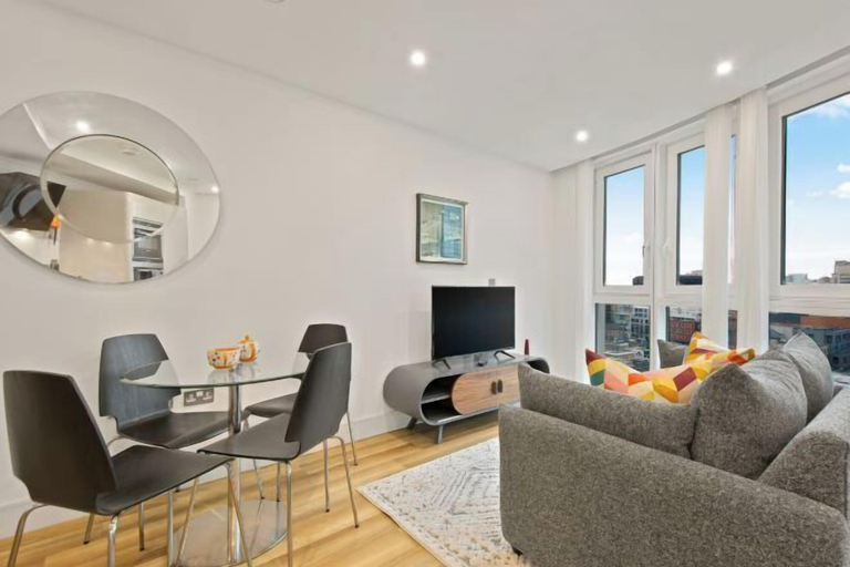 Others 5, Altitude Point Serviced Apartments, London