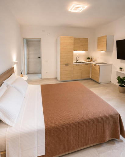 Others 3, Comfyrooms, Cagliari