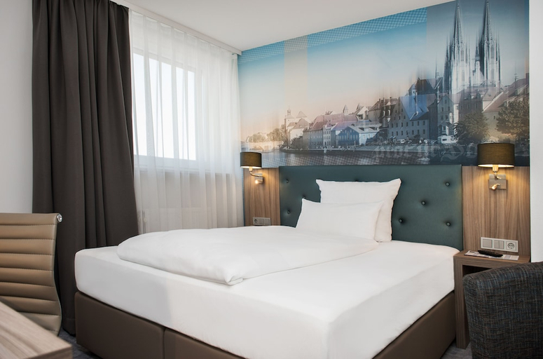 Bedroom 2, Atrium im Park Hotel Regensburg , Regensburg